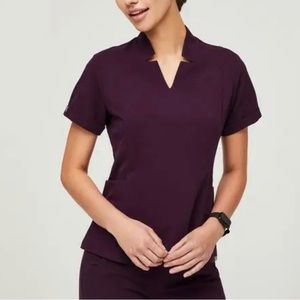 FIGS Inala Slim Scrub Top in Deep Purple XS NWT